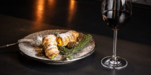 romantic & authentic